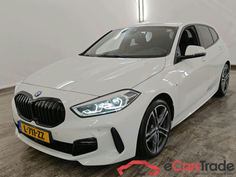 BMW 1 Serie 118iA Corporate Executive 5d