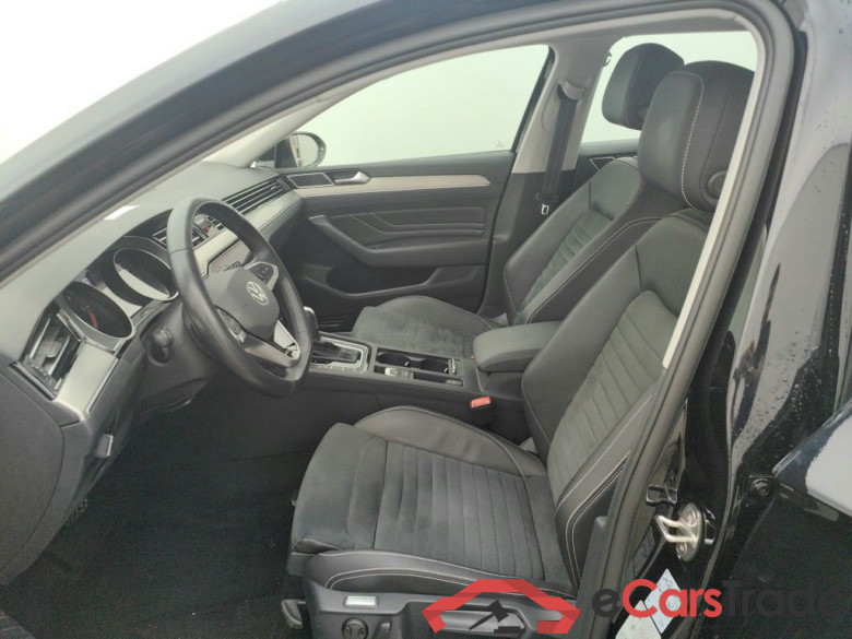 Volkswagen Passat Variant 2.0 TDI SCR 147kW DSG7 Elegance Business 5d #3