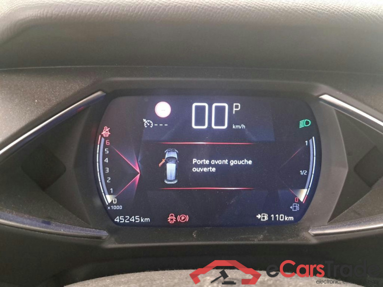 DS DS 3 Crossback / 2018 / 5P / SUV 1.2 PURETECH 130 AUTO PERFORMANCE LINE #6