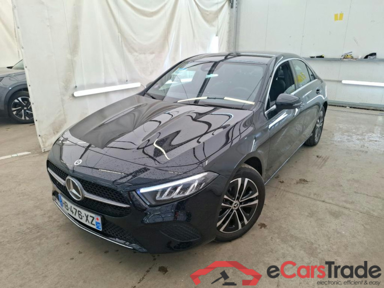 MERCEDES-BENZ Classe A Berline / 2022 / 4P / Berline A 250 e Business Line 8G-DCT #1