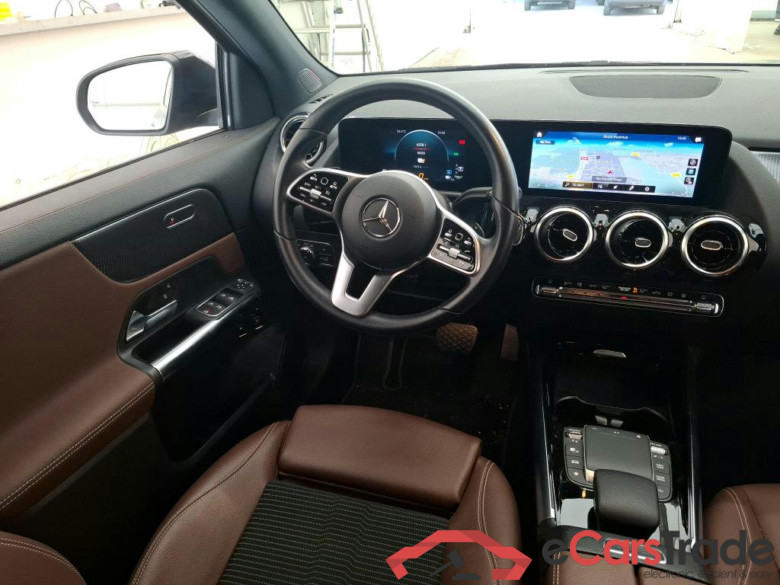 MERCEDES-BENZ GLA / 2020 / 5P / SUV 1.3 GLA 250 e BUSINESS LINE DCT #6