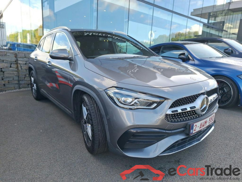 MERCEDES-BENZ GLA 1.3 GLA 200 #2