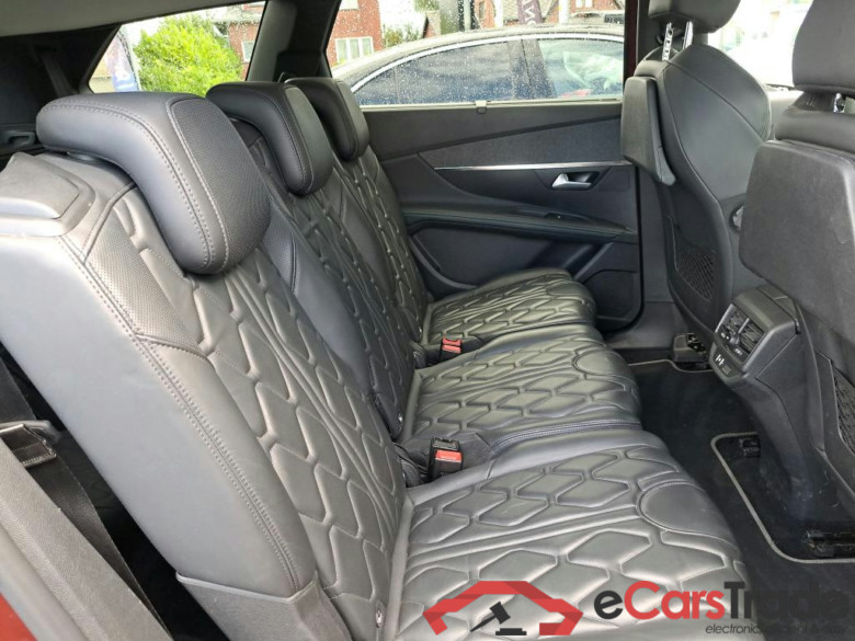PEUGEOT 5008 1.5 BLUEHDI 130 ALLURE #6