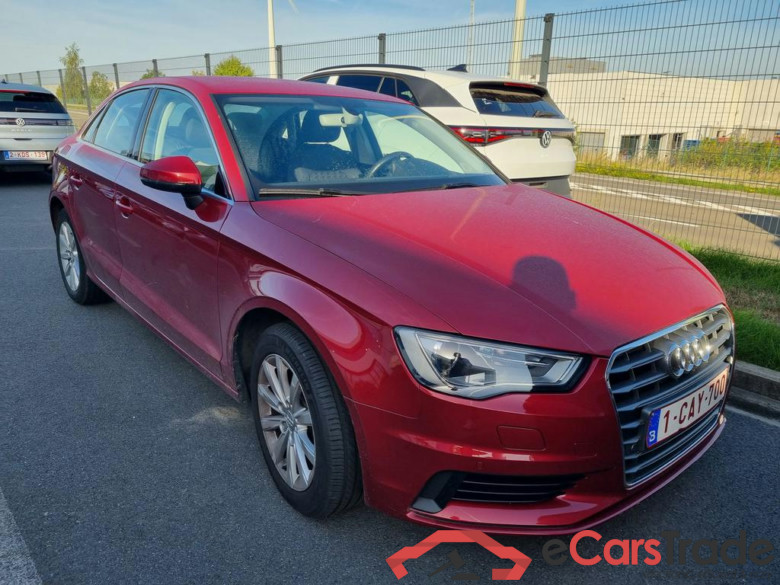 AUDI A3 Sedan 1.4 TFSI Attraction S tronic #2