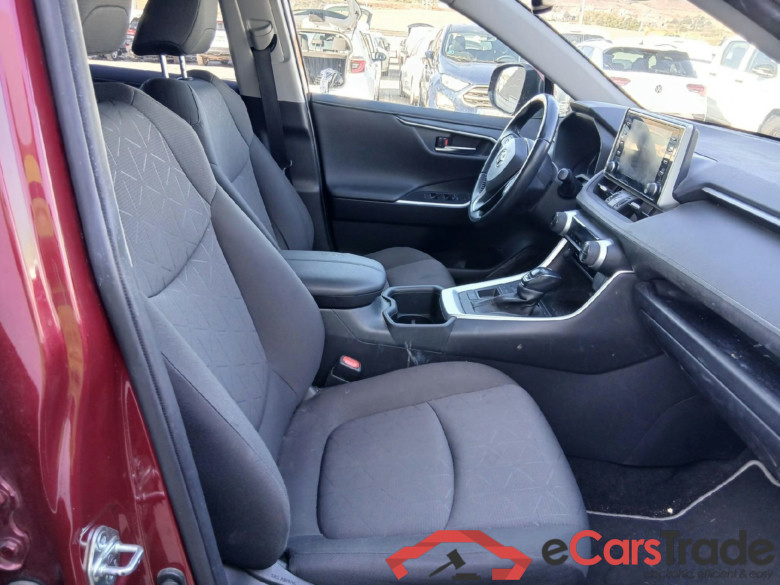 TOYOTA Rav4 / 2018 / 5P / todoterreno 2.5l 220H Advance #6