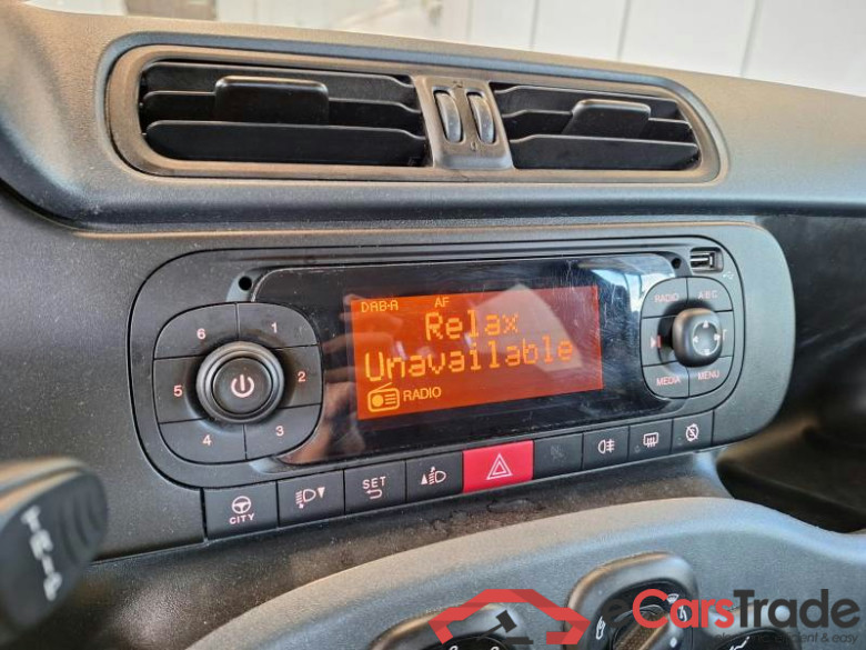 FIAT PANDA / 2011 / 5P / BERLINA 1.0 FIREFLY 70CV SeS HYBRID #6