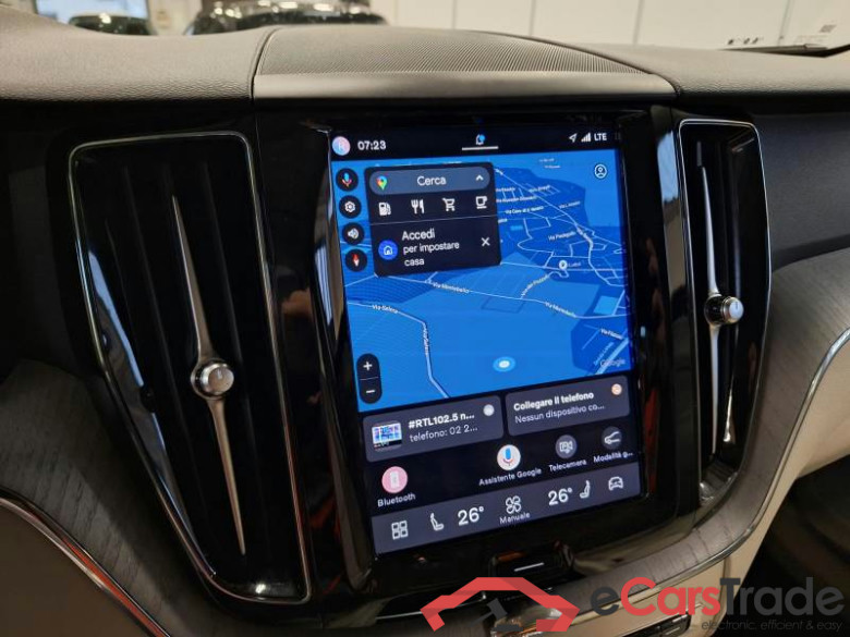 VOLVO XC60 / 2021 / 5P / SUV B4 D AUTOMATICO PLUS DARK #5