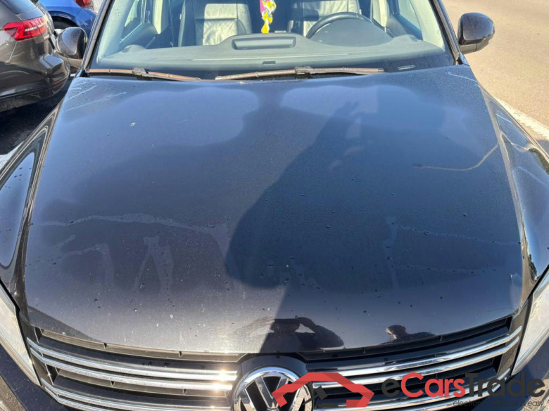 VOLKSWAGEN Tiguan Sport & Style 2.0 TDI BlueMotion Technology 81 kW (110 ch) 6 vitesses manuel #6