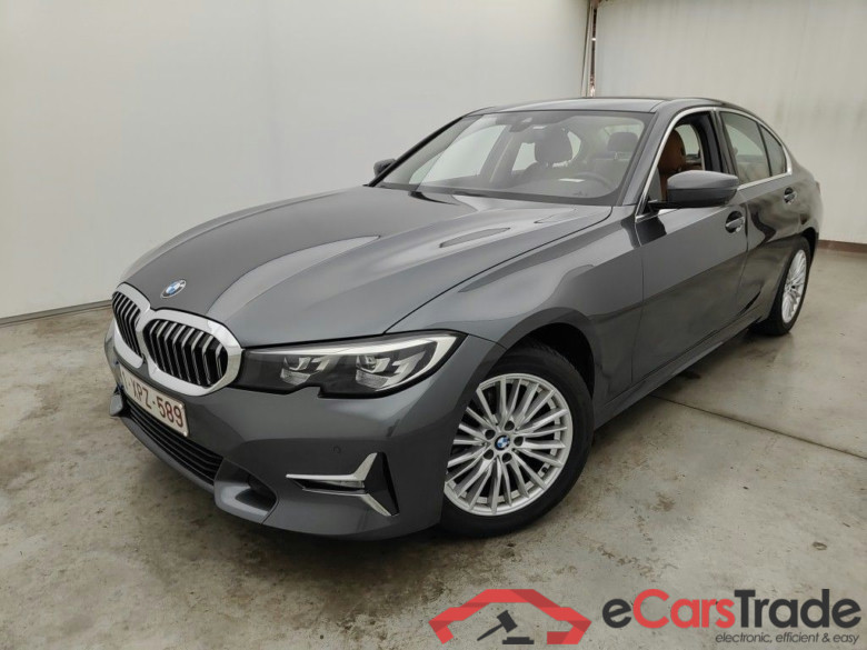BMW 3 Reeks Berline 318dA (100 kW) 4d #1