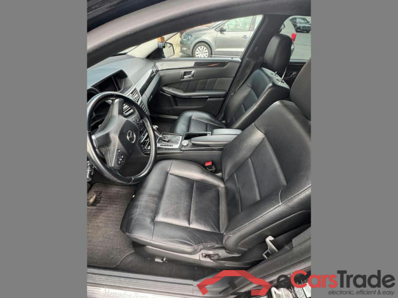 MERCEDES-BENZ E-Class SW Dsl (S212) E 220 CDI BE Avantgarde #6