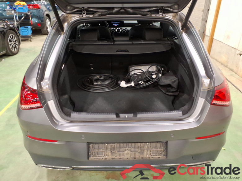 MERCEDES-BENZ CLA 1.3 CLA 250 E BUSINESS SOLUTION DCT #3