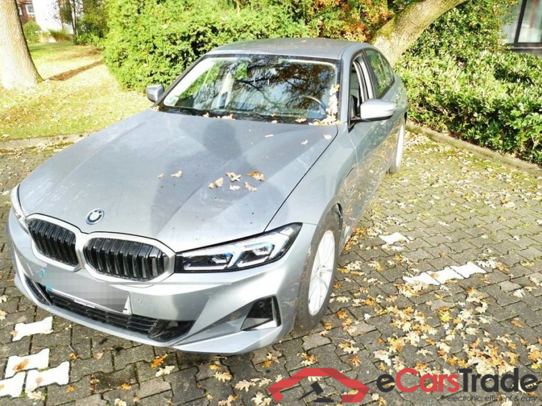 BMW 3er 320e Aut. 4d 120kW #1