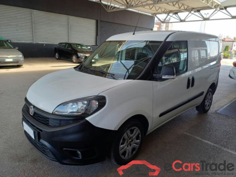 FIAT DOBLÒ CARGO / 2014 / 4P / VETT. FURGONATA CH1 LOUNGE 1.6 MJET 90CV E6D-F SeS #1