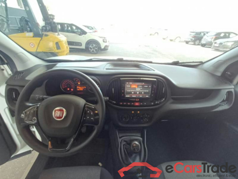 FIAT DOBLÒ CARGO / 2014 / 4P / VETT. FURGONATA CH1 LOUNGE 1.6 MJET 90CV E6D-F SeS #3