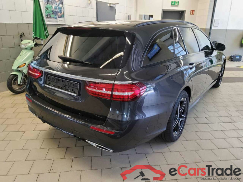 Mercedes-Benz E T-Modell (BM 213)(06.2016->) DE - Kb5 E 300 de EU6d, AMG Line, (Facelift) 2020 - 2023 #3