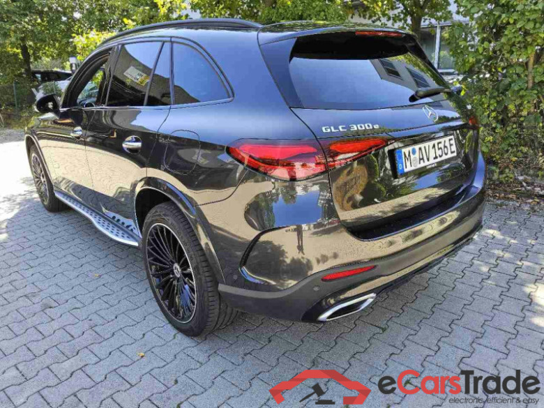 Mercedes-Benz GLC (BM 254)(06.2022->) DE - SUV5 GLC 300 e EU6d, 4Matic AMG Line, 2022 - 2024 #4