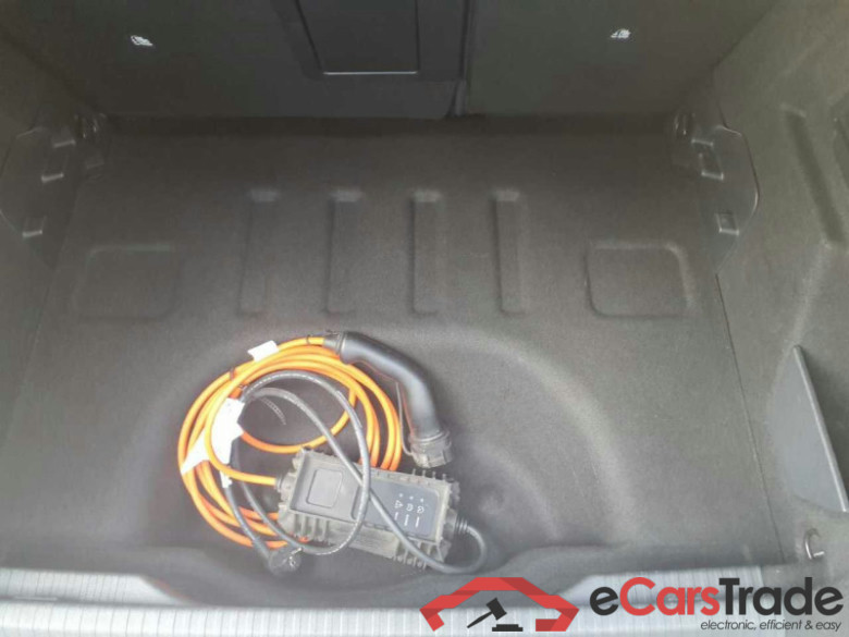 Citroën C4 Lim. (09.2020->) DE - LimS5 Elektromotor, e-Shine, 2020 - 2023 #4
