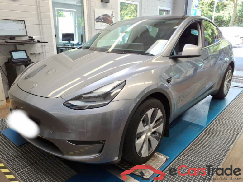 Tesla Model Y (01.2021->) DE - SUV5 Dual, Maximale Reichweite Dual AWD, 2021 - 2025 #1