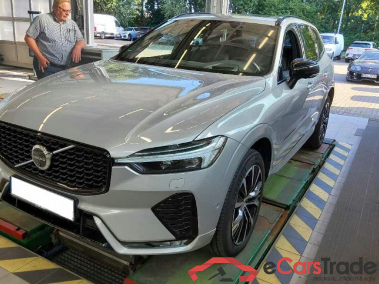 Volvo XC60 (03.2017->) DE - SUV5 B5 (Benzin) AWD EU6d, Ultra Dark Mild-Hybrid, (Facelift) 2023 - 2024