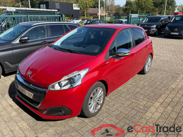PEUGEOT 208 1.2i PureTech Style
