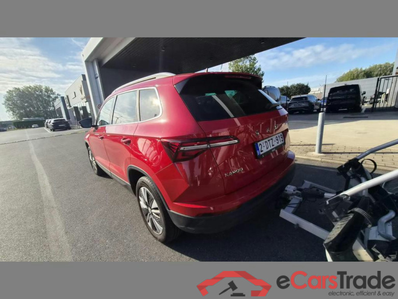 SKODA Karoq 1.5 TSI ACT Style DSG #4