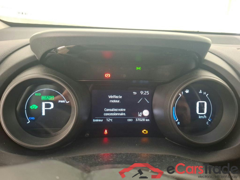 TOYOTA Yaris Cross Hybride / 2021 / 5P / SUV 1.5 HYBRID 116H DYNAMIC BUSINESS BEY AWD #6