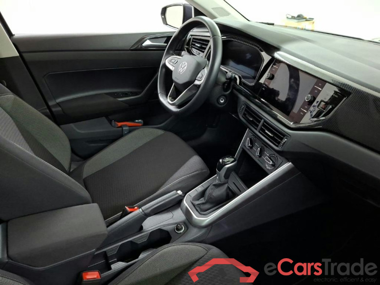 VOLKSWAGEN POLO 1.0 TSI 70kW 7-DSG Life 5D #6