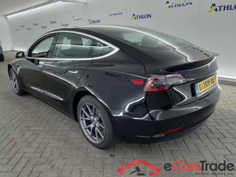 Tesla Model 3 Standard Range Plus RWD 4D 225kW #4
