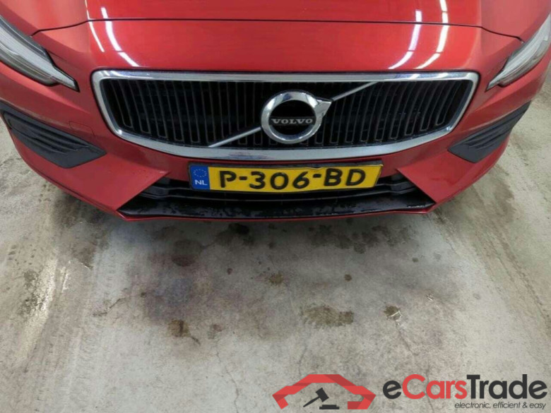 VOLVO V60 2.0 B3 Mom. Adv. #4