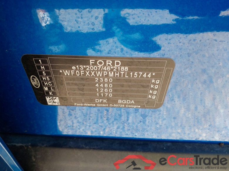 FORD Kuga 2.5 PHEV 243cv WT + Gancho AutomÃ¡tico ST-LINE X (Pano -Roof + Winterpack + Tow bar + All season) #5