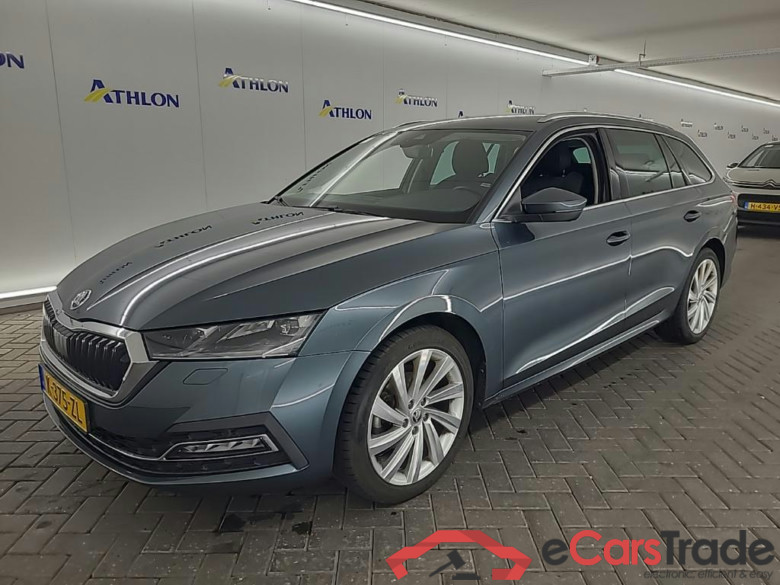 SKODA Octavia Combi 1.5 TSI First Edit.