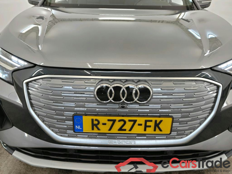 Audi Q4 e-tron 45 e-tron quattro Advanced Ed 5d #5