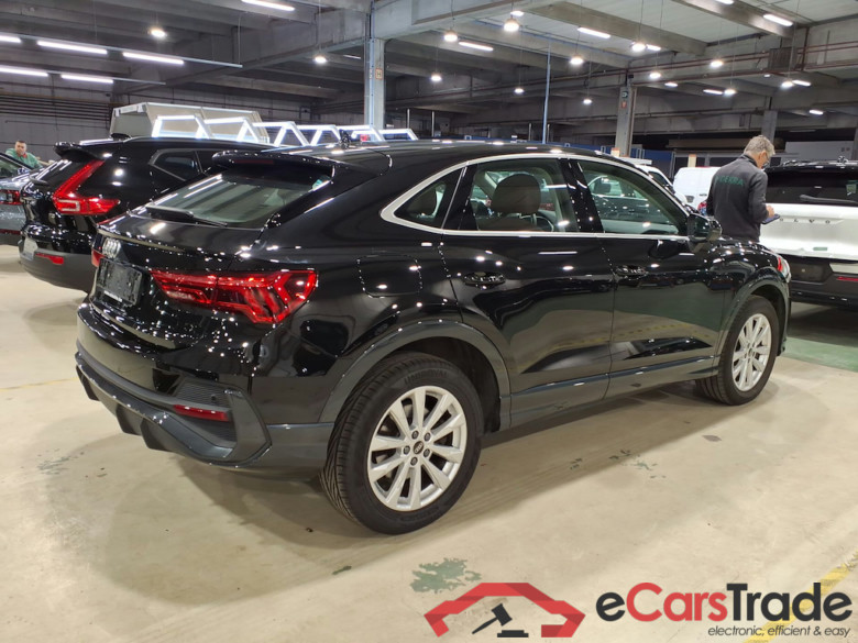 AUDI Q3 Sportback 1.4 45 TFSI E S TRONIC #4