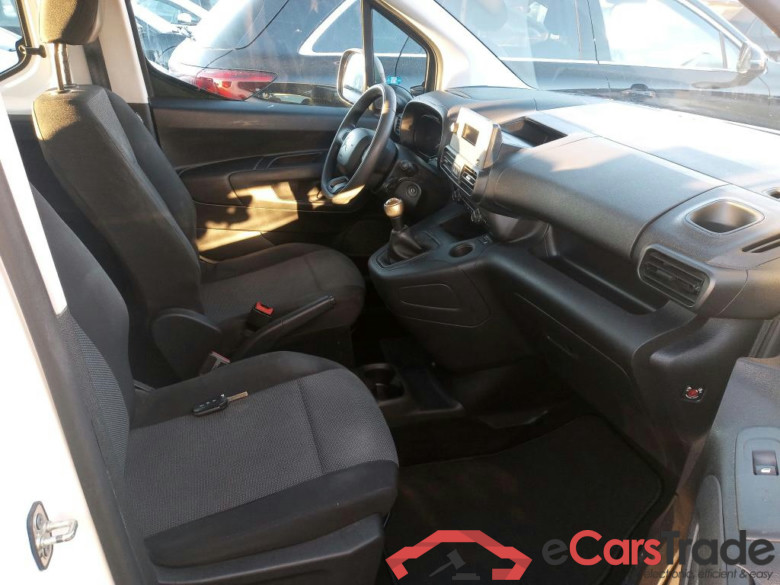 CITROEN Berlingo / 2018 / 4P / monovolumen compacto Talla M BlueHDi 100 LIVE #6