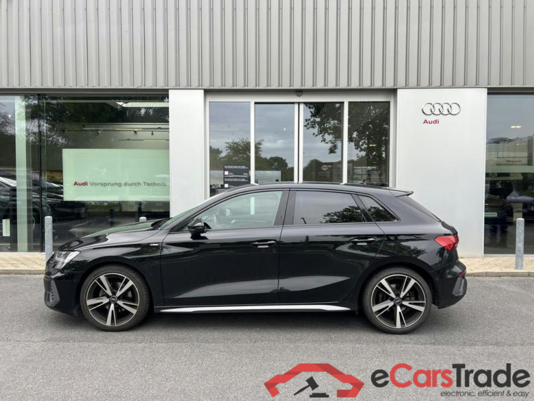 AUDI A3 Sportback 35 TFSI S line S tronic #2