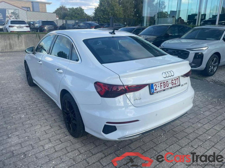 AUDI A3 Sedan 35 TFSI Advanced #4