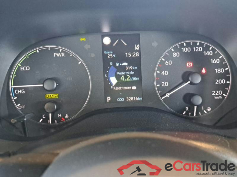 TOYOTA YARIS / 2020 / 5P / BERLINA HYBRID BUSINESS MY22 #4