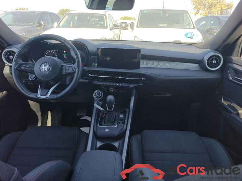 Alfa Romeo Tonale / 2022 / 5P / todoterreno 1.5 MHEV GASOLINA 130 CV SPRINT FWD #3