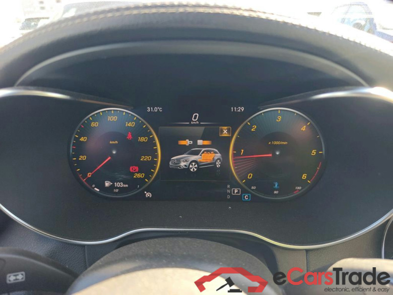 MERCEDES-BENZ Clase GLC / 2019 / 5P / todoterreno GLC 200 d 4MATIC #4