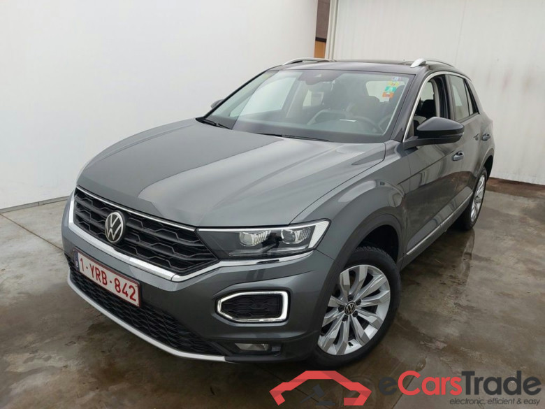 Volkswagen T-Roc 1.5 TSI Elegance 5d #1
