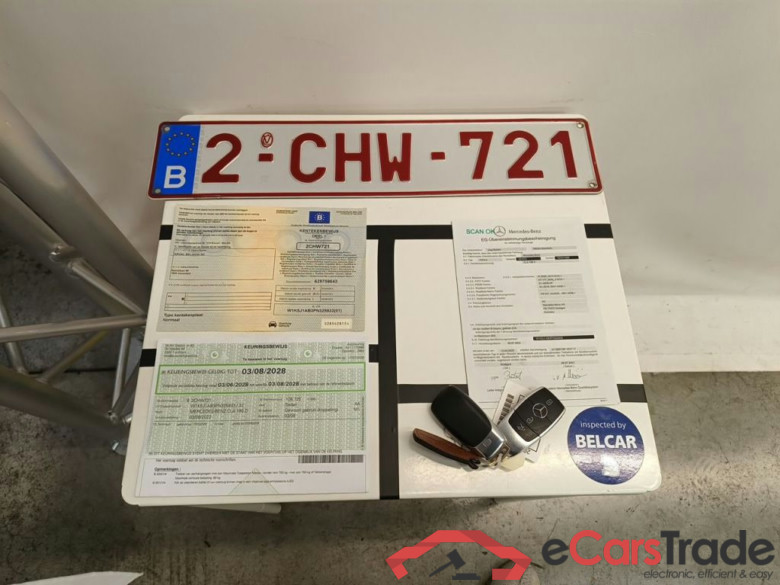 Mercedes-Benz CLA CLA 180 d Luxury Line 4d #4