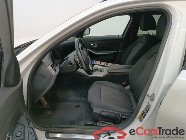 BMW 3 Reeks Touring 320e (150 kW) 5d #3