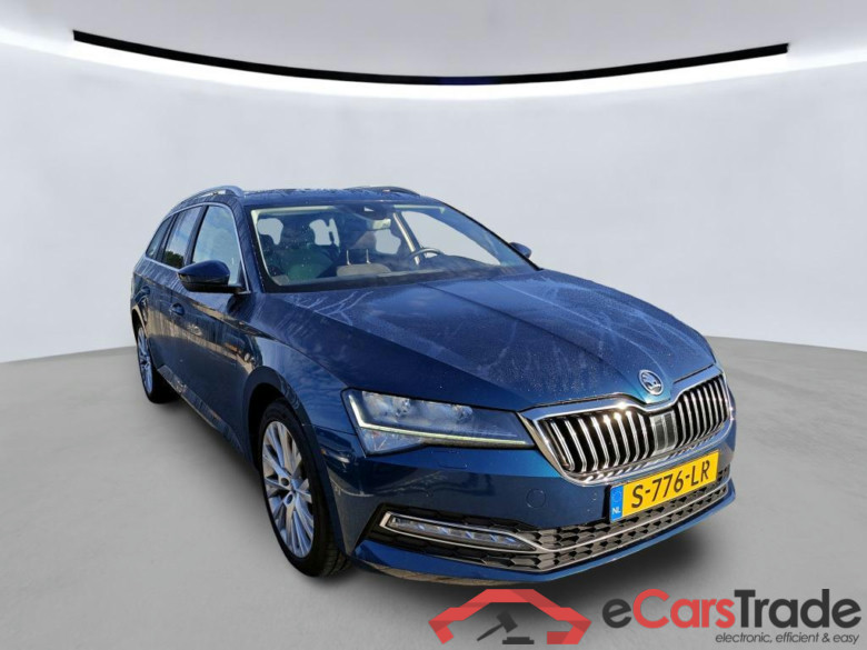 SKODA Superb Combi 110 kW #4
