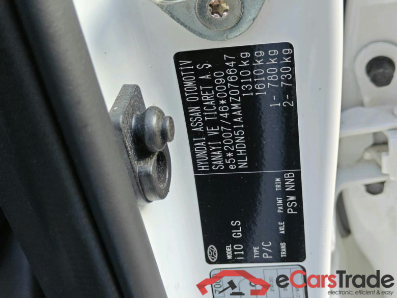HYUNDAI i10 49 kW #2