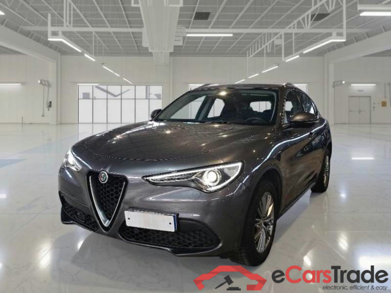 ALFA ROMEO STELVIO / 2017 / 5P / SUV 2.2 TURBO DIESEL 190CV BUSINESS AT8 Q4