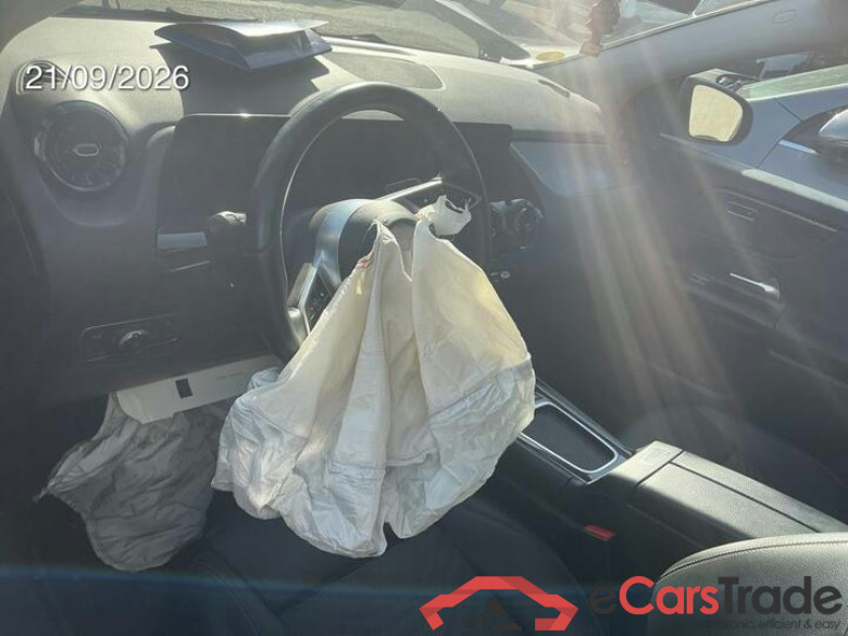 Mercedes GLA GLA 180 d Essential Line 85kW/116pk  5D/P Auto-8 #5