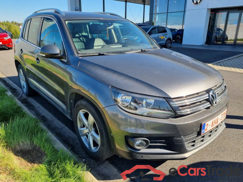 VOLKSWAGEN Tiguan Sport & Style 1.4 TSI BlueMotion Technology 118 kW (160 ch) 6 vitesses manuel #2