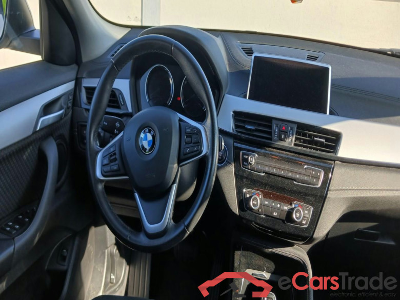 BMW X2 / 2017 / 5P / todoterreno sDrive18i (CX) #3