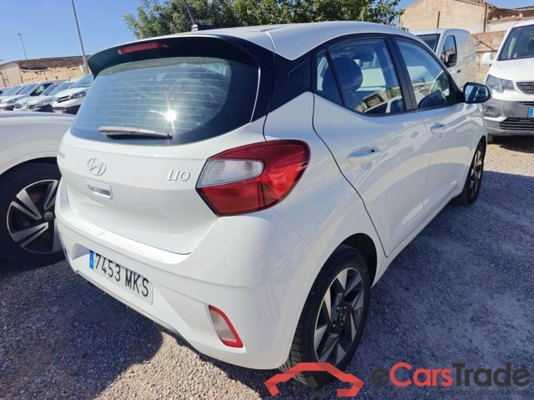 HYUNDAI i10 / 2020 / 5P / berlina con portón 1.0 Klass #2