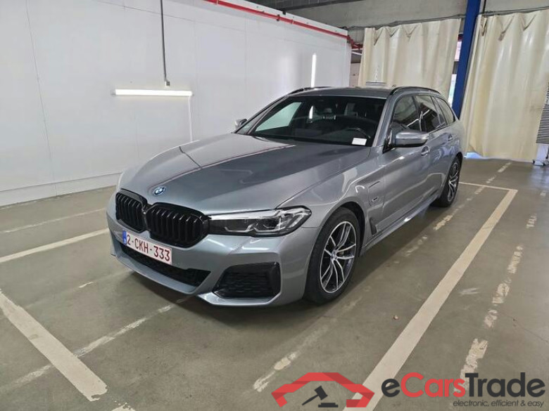 BMW 5 Reeks Touring 5 Reeks Touring 530e xDrive Auto (PHEV) 200kW/272pk  5D/P Auto-8 #1